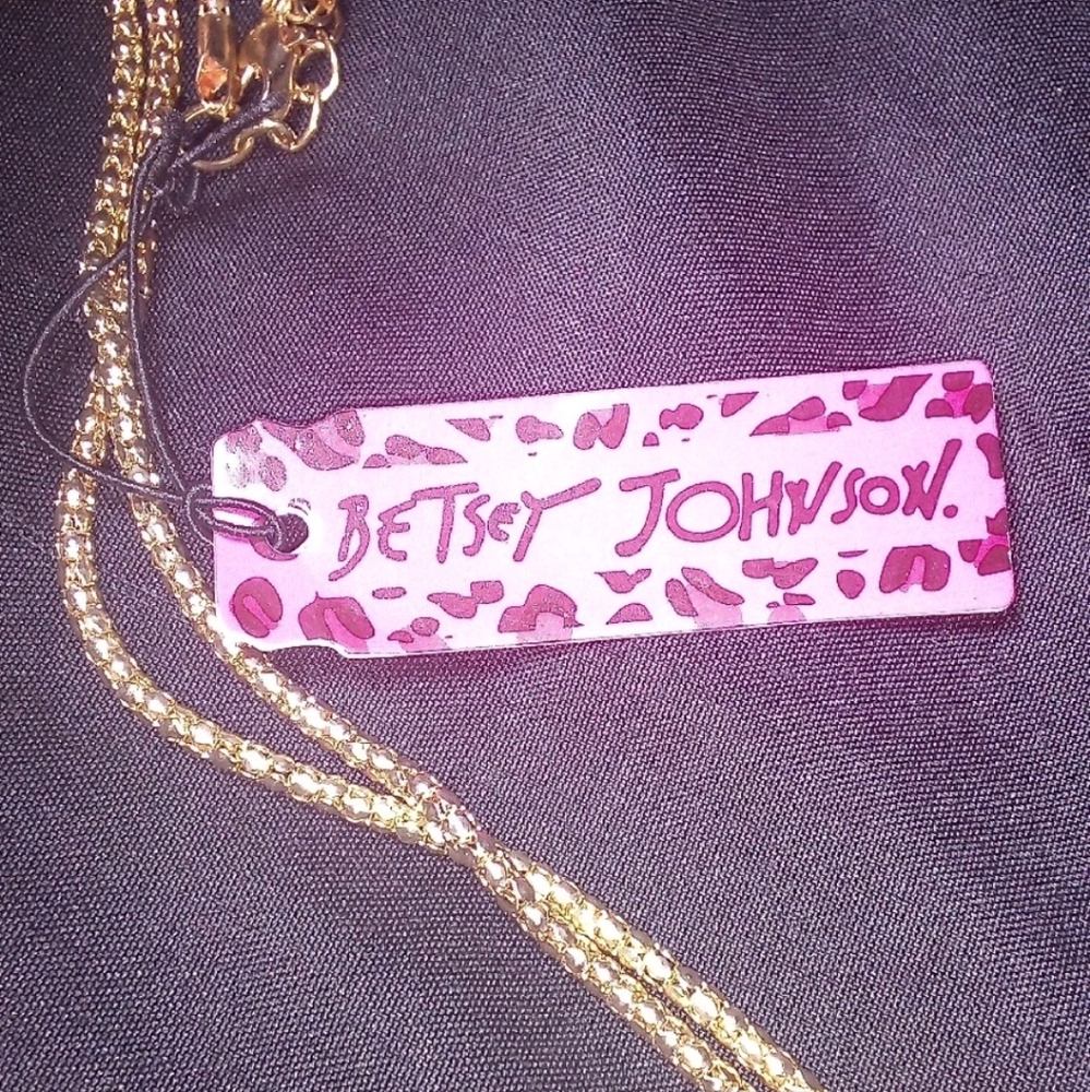 New In Box Betsey Johnson Women's Gold Color Chopper Necklace - Picture 3 of 7